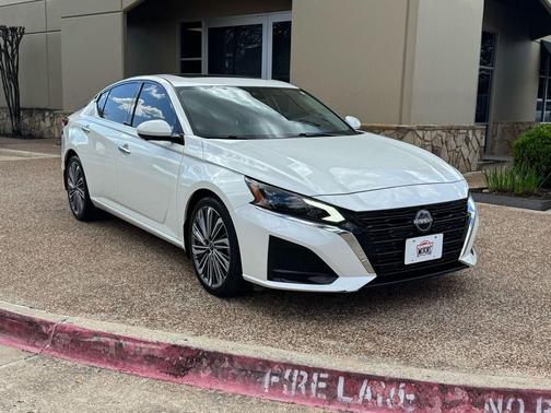 2023 Nissan Altima 2.5 SL