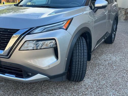 2022 Nissan Rogue Platinum