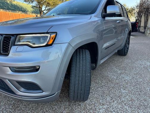 2019 Jeep Grand Cherokee High Altitude