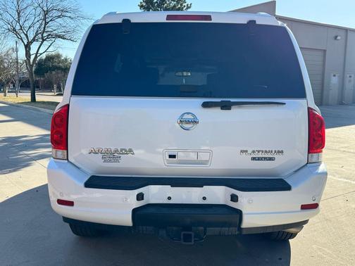 2012 Nissan Armada Platinum