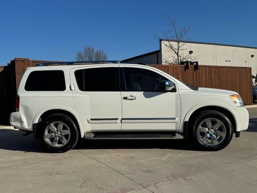2012 Nissan Armada Platinum