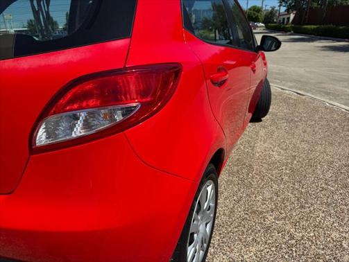 2011 Mazda Mazda2 Sport