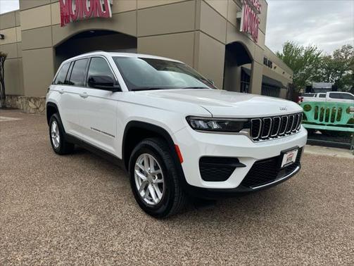 2024 Jeep Grand Cherokee Laredo