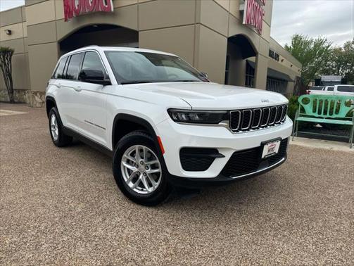 2024 Jeep Grand Cherokee Laredo