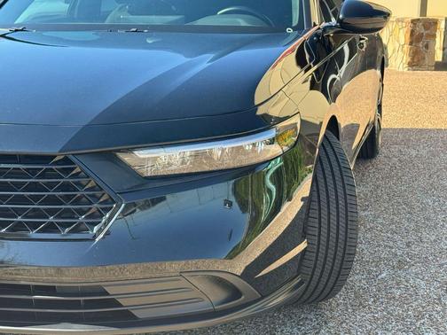 Crystal Black Pearl 2024 Honda Accord Hybrid Sport