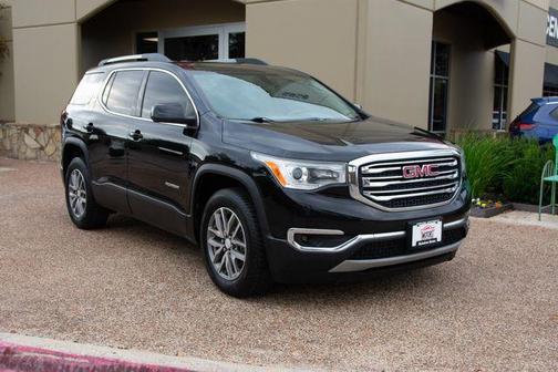 2017 GMC Acadia SLE-2