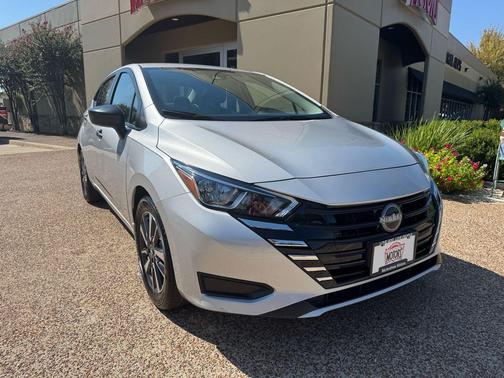 2024 Nissan Versa 1.6 S
