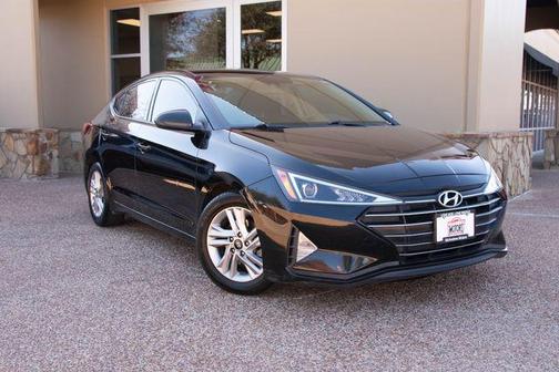 2020 Hyundai ELANTRA SEL
