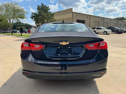 Blue Velvet Metallic 2017 Chevrolet Malibu 1LS
