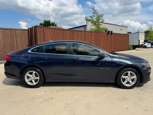 Blue Velvet Metallic 2017 Chevrolet Malibu 1LS
