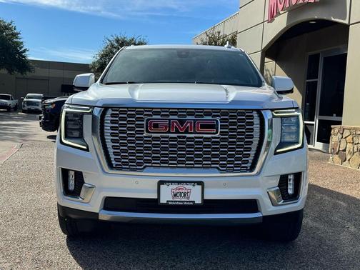 2022 GMC Yukon XL Denali
