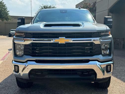 2024 Chevrolet Silverado 2500 LT