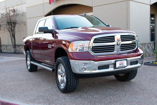 2016 RAM 1500 SLT