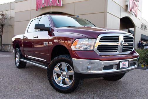 2016 RAM 1500 SLT
