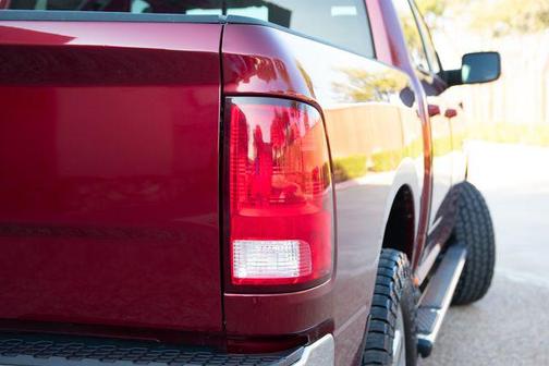 2016 RAM 1500 SLT