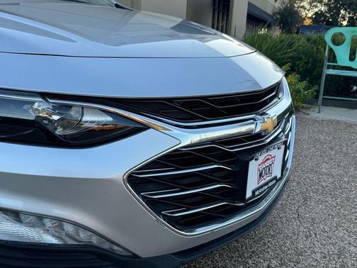 2020 Chevrolet Malibu FWD LT