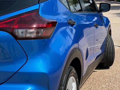2021 Nissan Kicks S