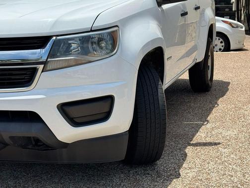 Summit White 2018 Chevrolet Colorado WT