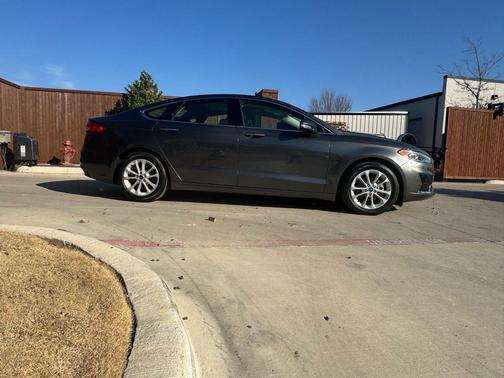 2019 Ford Fusion Hybrid SEL