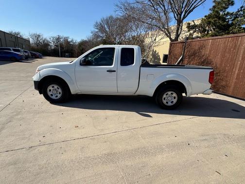 2017 Nissan Frontier S