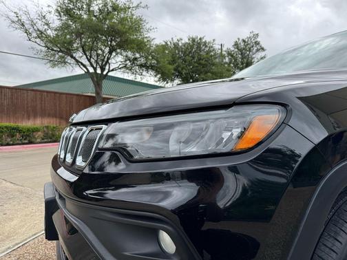 Diamond Black Crystal Pearlcoat 2022 Jeep Compass Latitude Lux