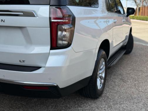 2021 Chevrolet Suburban LT