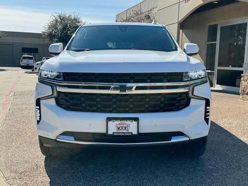 2022 Chevrolet Suburban LS