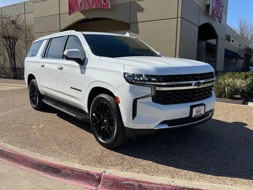 2022 Chevrolet Suburban LS