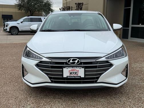 2020 Hyundai ELANTRA SE