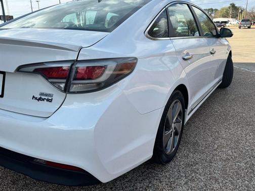 2017 Hyundai Sonata Plug-In Hybrid Base