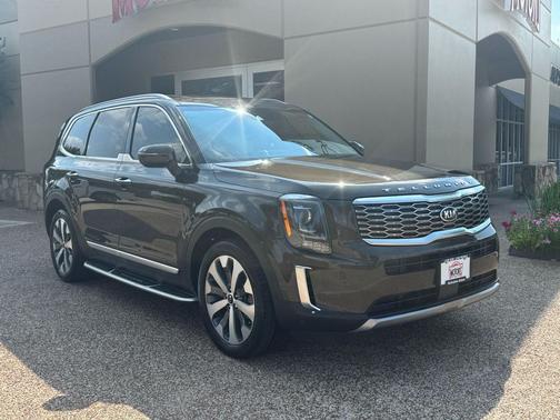 2020 Kia Telluride S