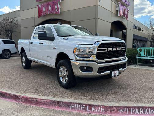 2024 RAM 2500 Big Horn Crew Cab 4x4 6'4'' Box