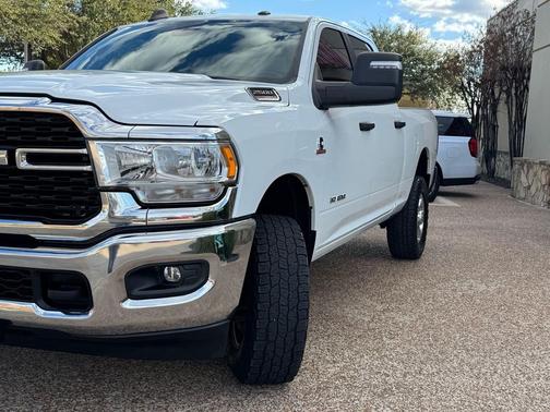 2024 RAM 2500 Big Horn Crew Cab 4x4 6'4'' Box