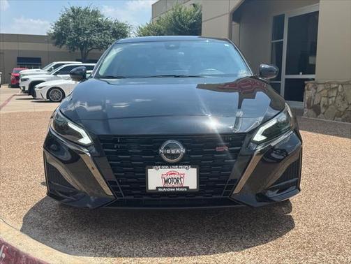 2023 Nissan Altima SR FWD