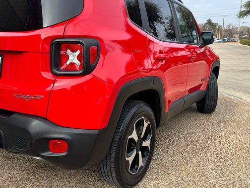 2021 Jeep Renegade Trailhawk