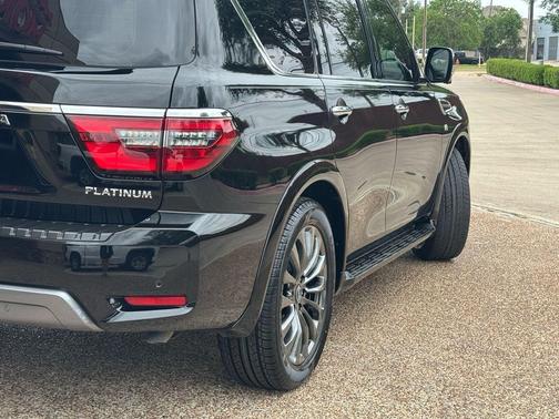 Super Black 2022 Nissan Armada Platinum 2WD