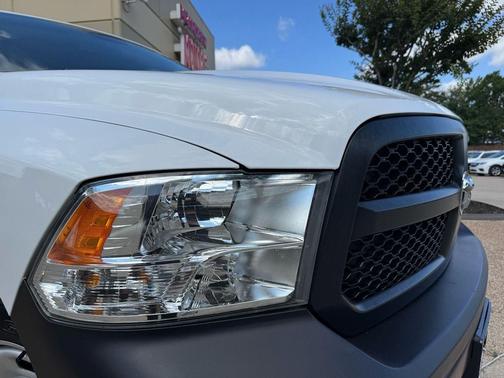 Bright White Clearcoat 2019 RAM 1500 Tradesman