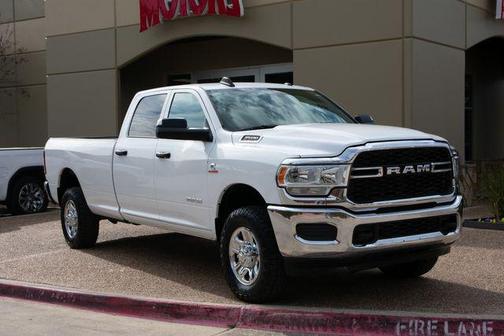 2021 RAM 3500 Tradesman Crew Cab 4x4 8' Box