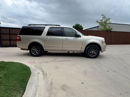 Magnetic 2017 Ford Expedition EL Limited