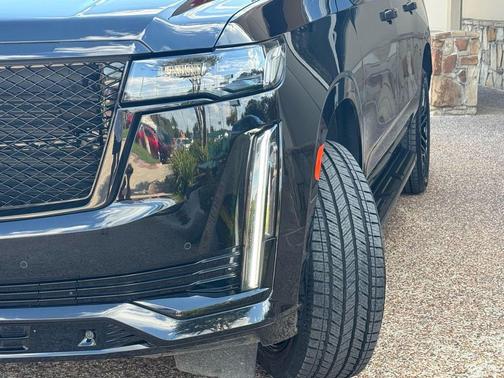 2021 Cadillac Escalade ESV Sport Platinum