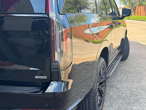 2021 Cadillac Escalade ESV Sport Platinum