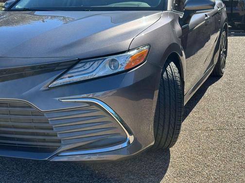 2022 Toyota Camry XLE