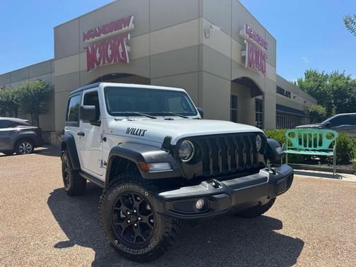 Bright White Clearcoat 2023 Jeep Wrangler Willys