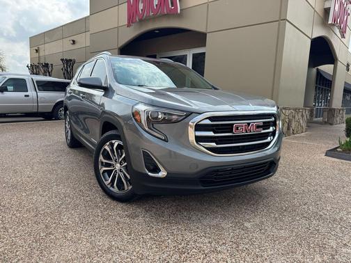 2020 GMC Terrain SLT