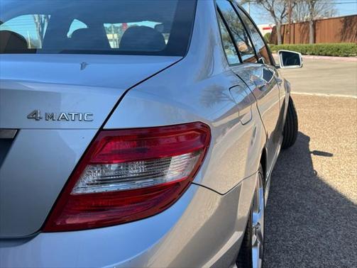 2011 Mercedes-Benz C-Class C 300 4MATIC Luxury