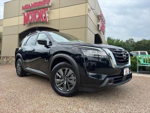 2022 Nissan Pathfinder SV 2WD