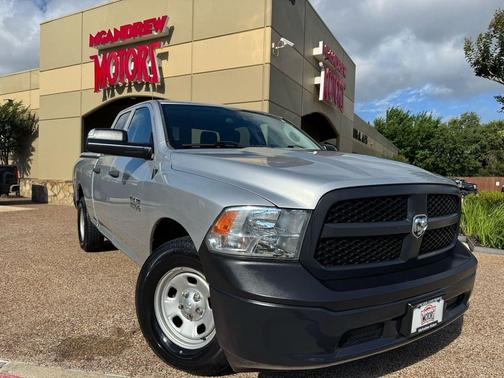 Bright Silver Metallic Clearcoat 2017 RAM 1500 Tradesman