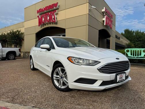 Oxford White 2018 Ford Fusion Hybrid S