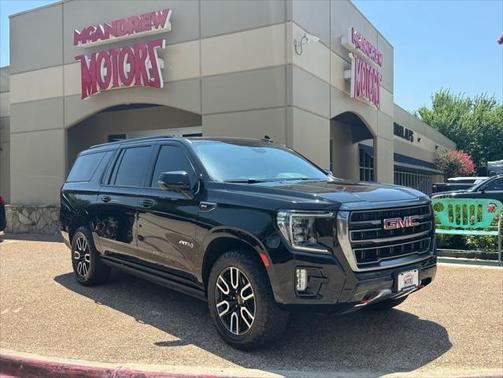 2022 GMC Yukon XL 4WD AT4
