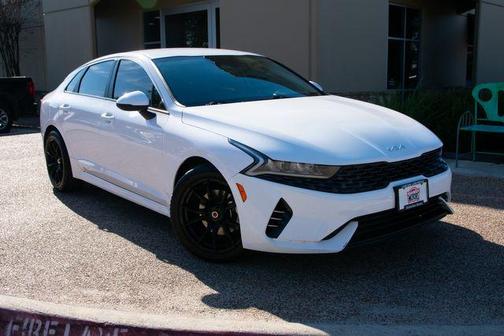 2022 Kia K5 LXS